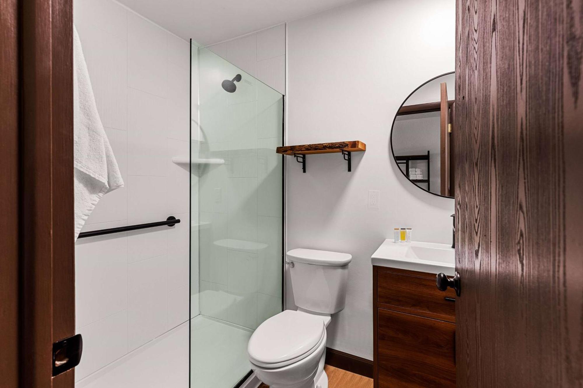 Travelodge By Wyndham Emlenton ภายนอก รูปภาพ