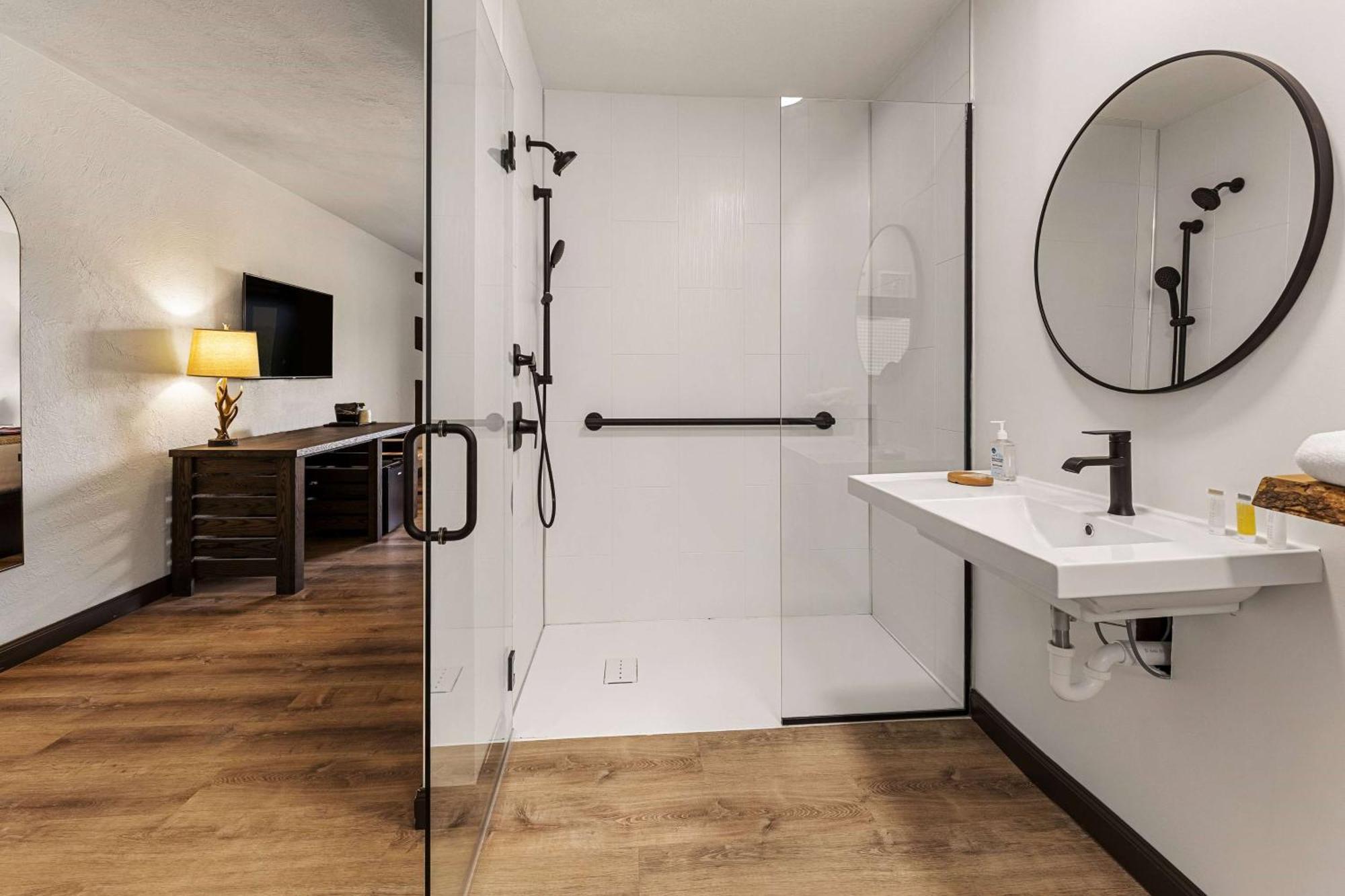 Travelodge By Wyndham Emlenton ภายนอก รูปภาพ
