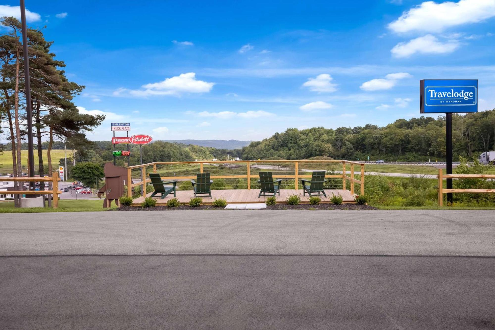 Travelodge By Wyndham Emlenton ภายนอก รูปภาพ